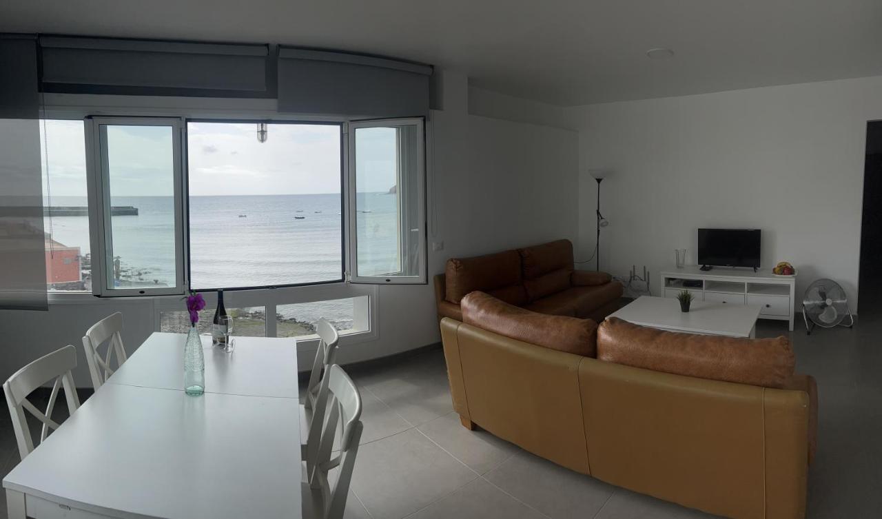 Edificio Playa Chica Apartment El Médano Екстериор снимка