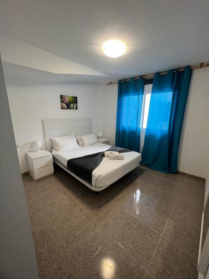 Edificio Playa Chica Apartment El Médano Екстериор снимка